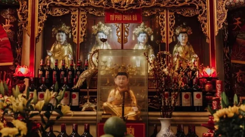 Tứ Phủ Thánh Chầu