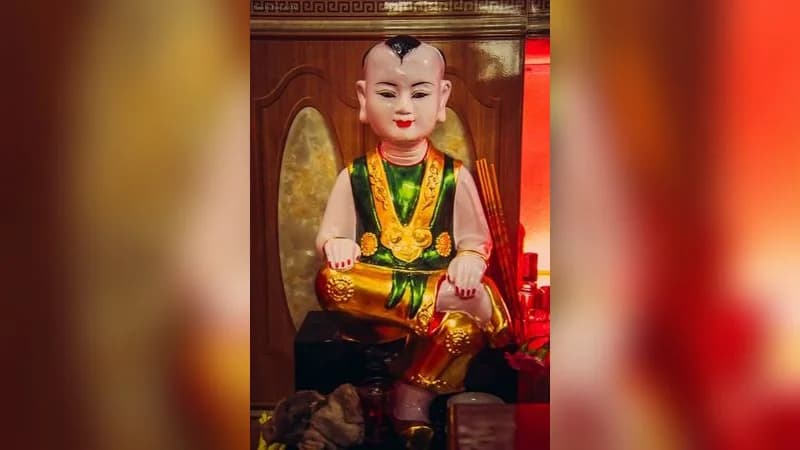 Cậu Hoàng Đôi