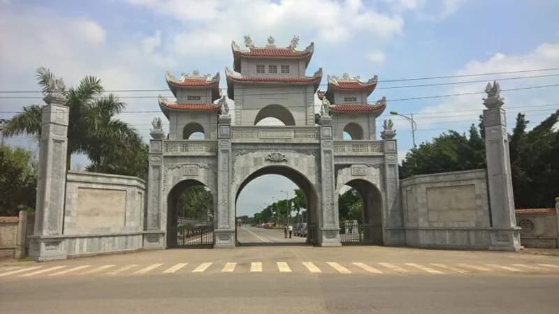 Đền Hai Bà Trưng (Mê Linh) – Nơi tưởng niệm hai vị nữ anh hùng dân tộc