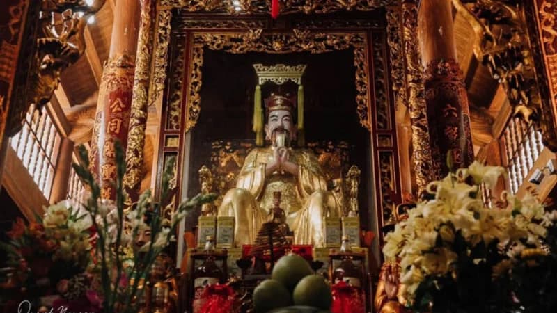 Đức Vua Cha Thoải Phủ